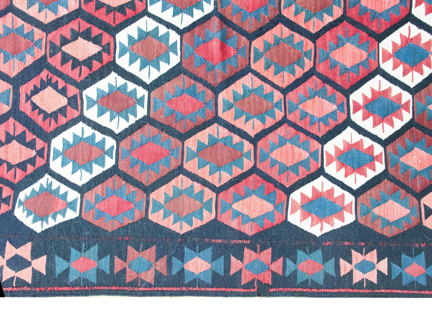 Early 20th Century Persian Ersin Kilim Rug For Sale