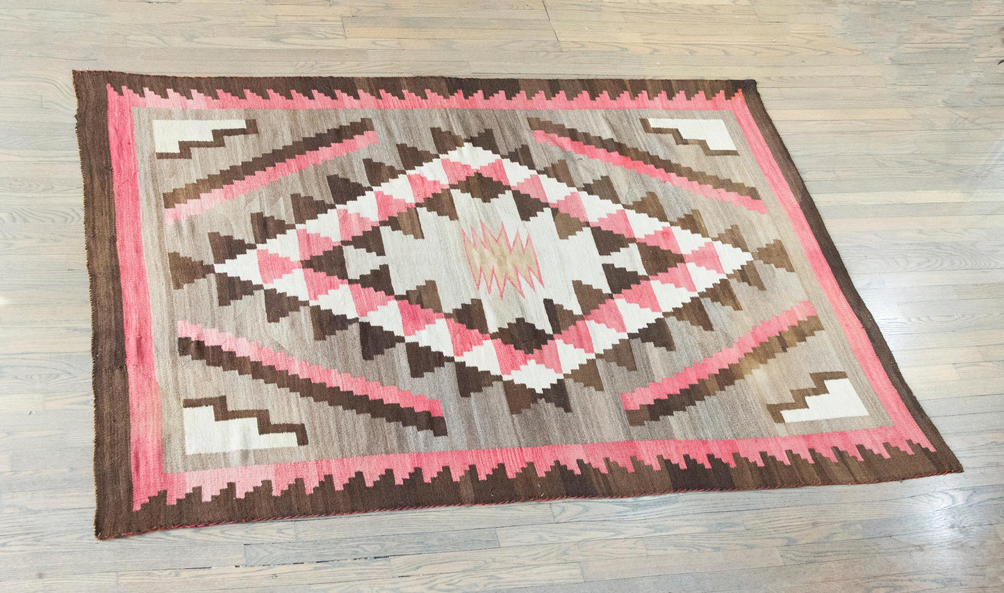 Early 20th Century Native American Navajo Rug