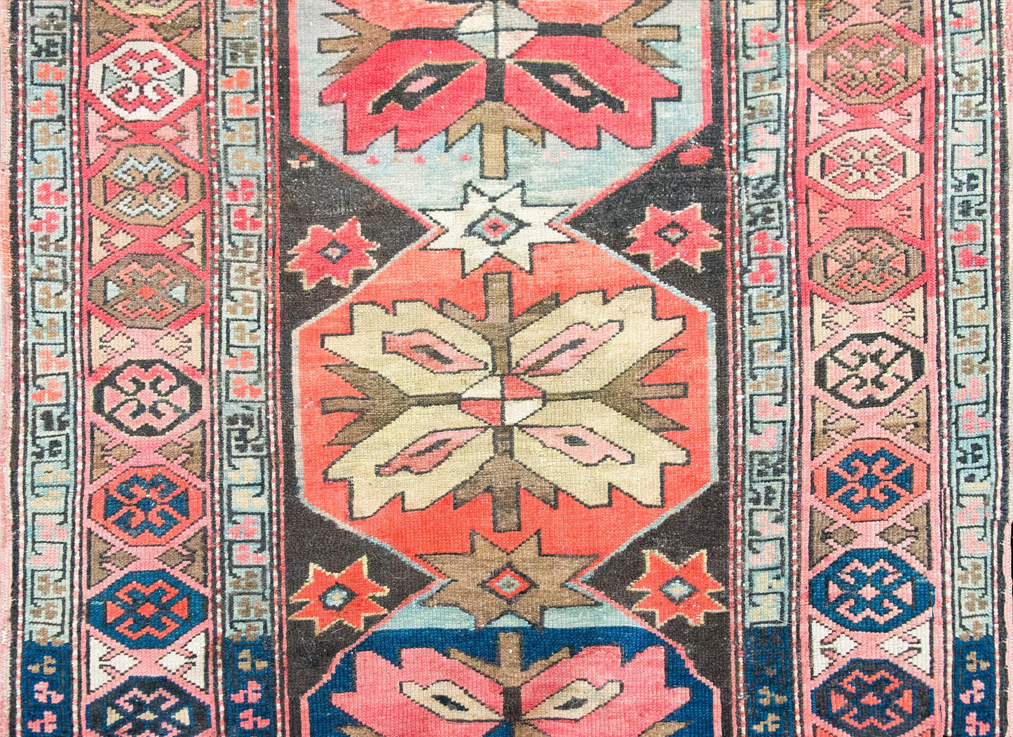Early 20th Century Persian Kazak Rug For Sale