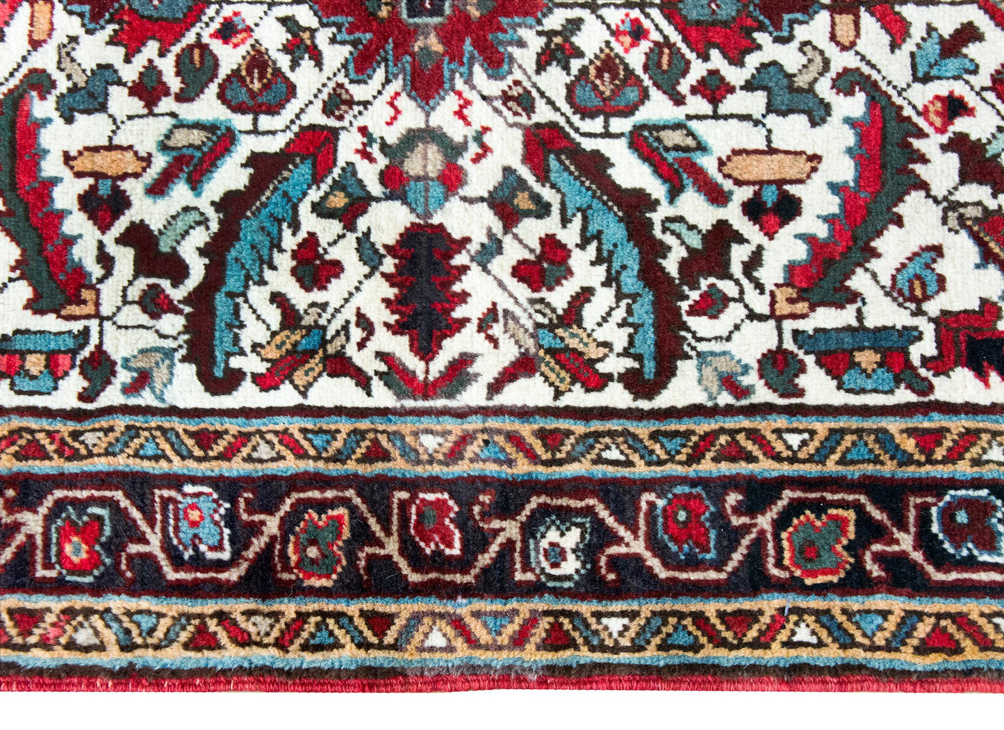 Vintage Persian Heriz Rug For Sale