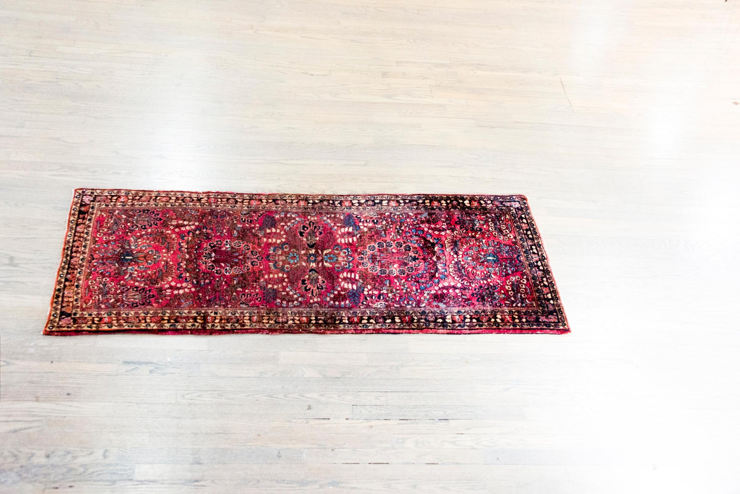 Early 20th Century Persian Sarouk Rug