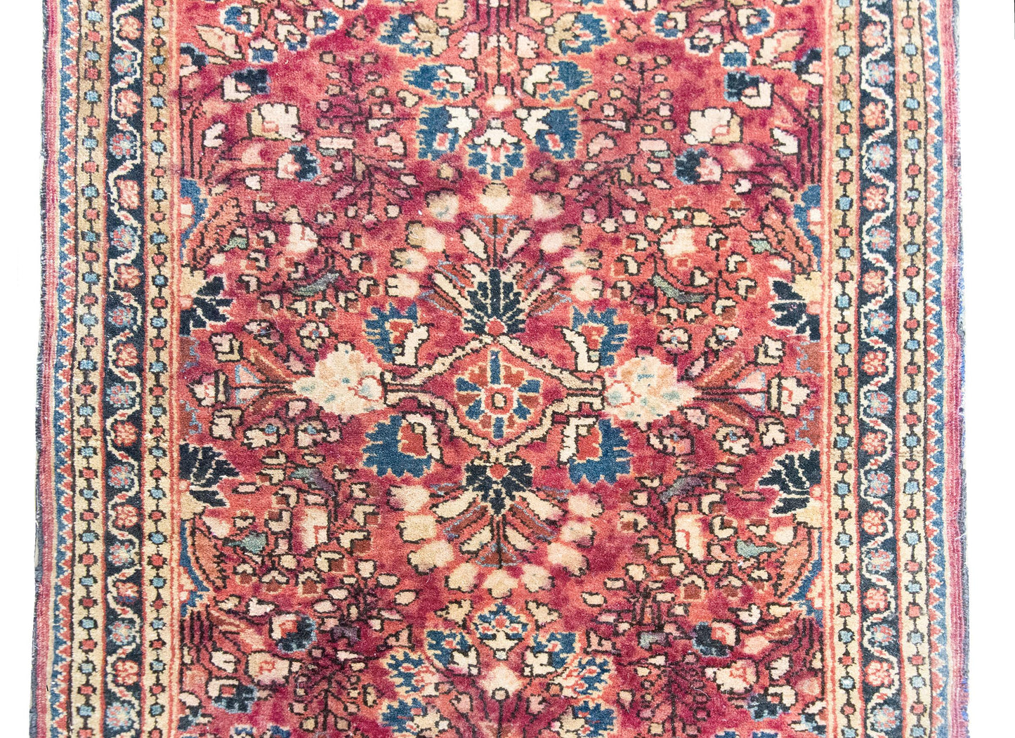 Early 20th Century Persian Sarouk Rug For Sale
