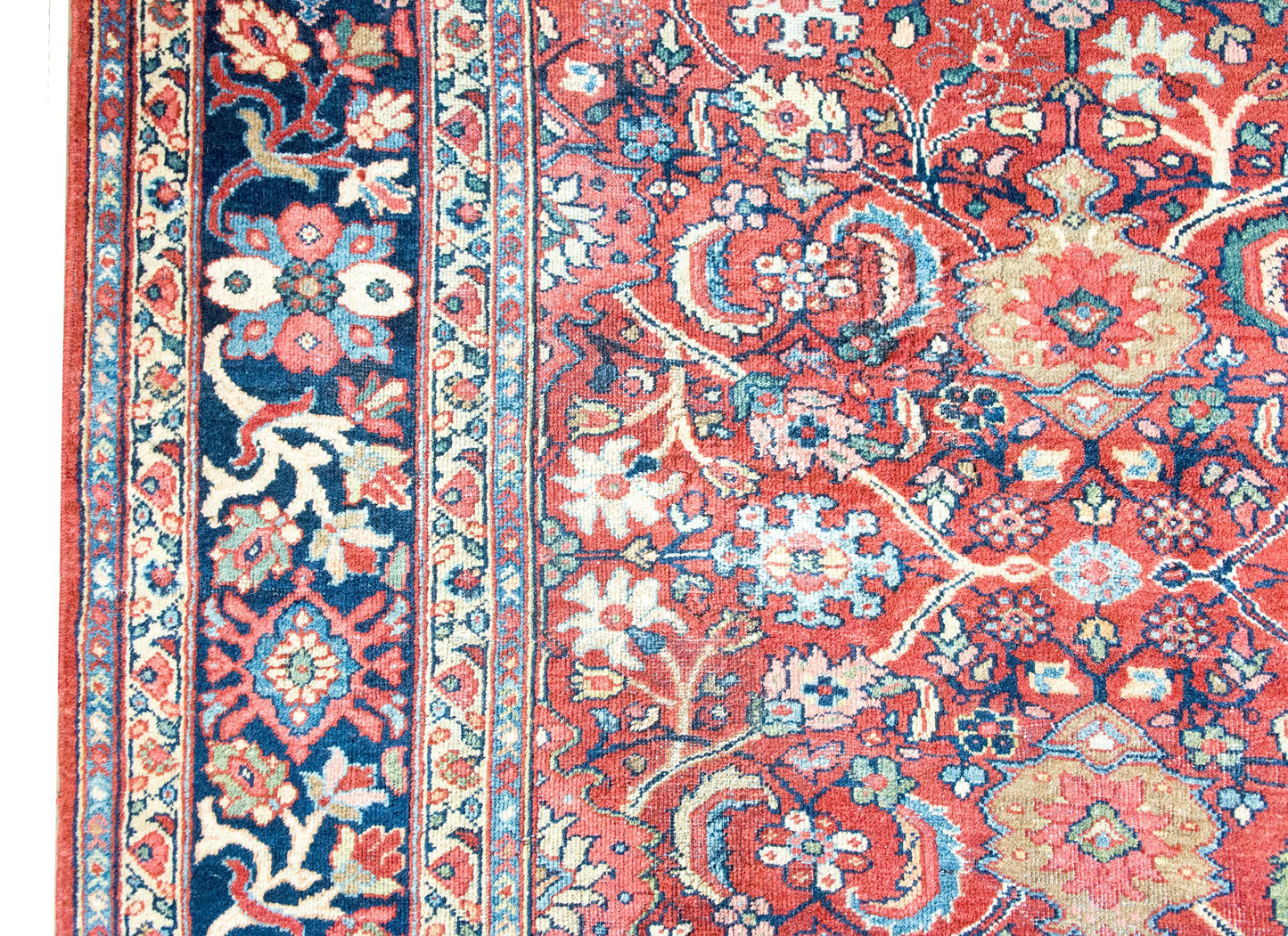 Early 20th Century Persian Sultanabad Rug For Sale