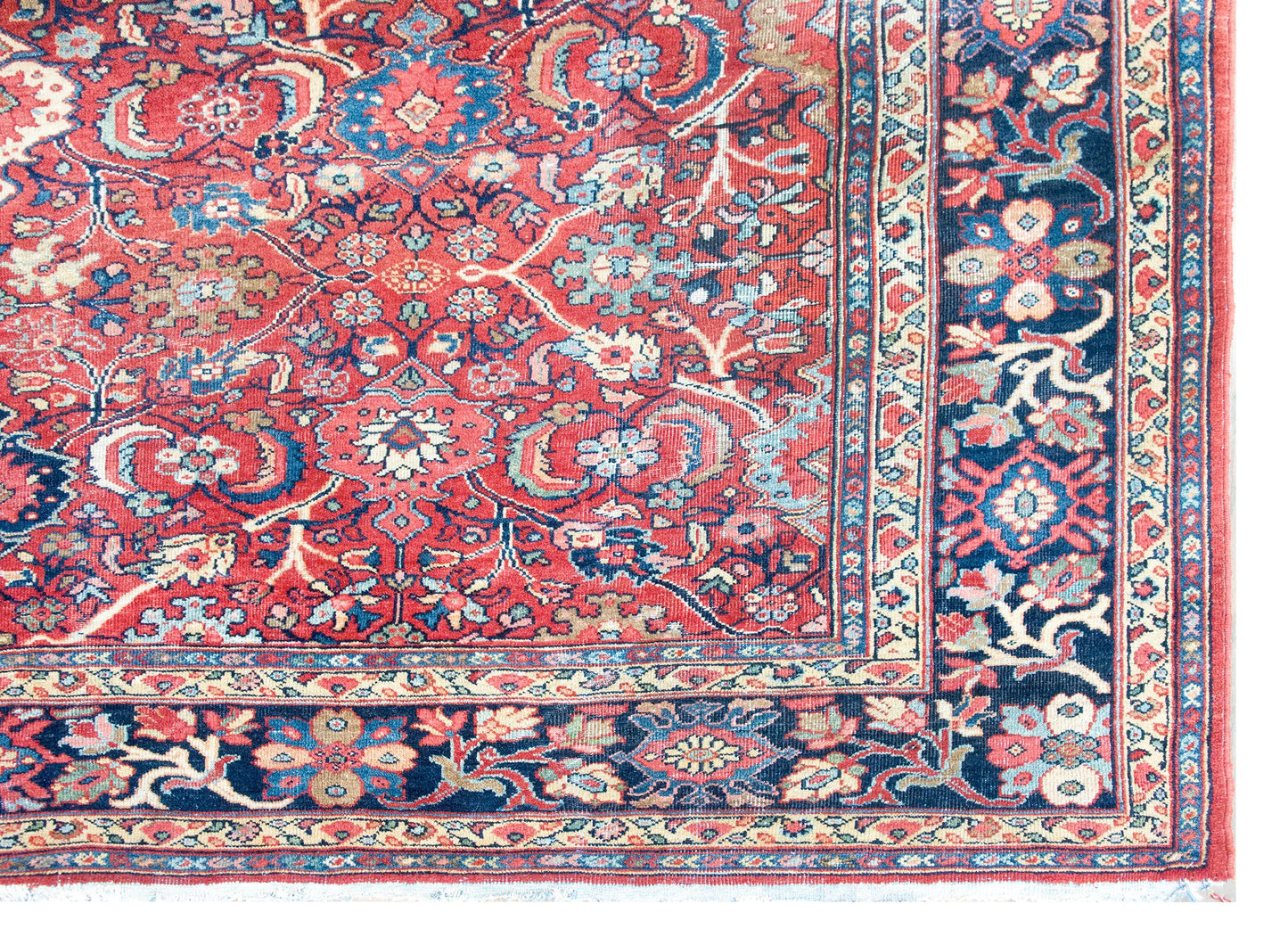 Early 20th Century Persian Sultanabad Rug For Sale