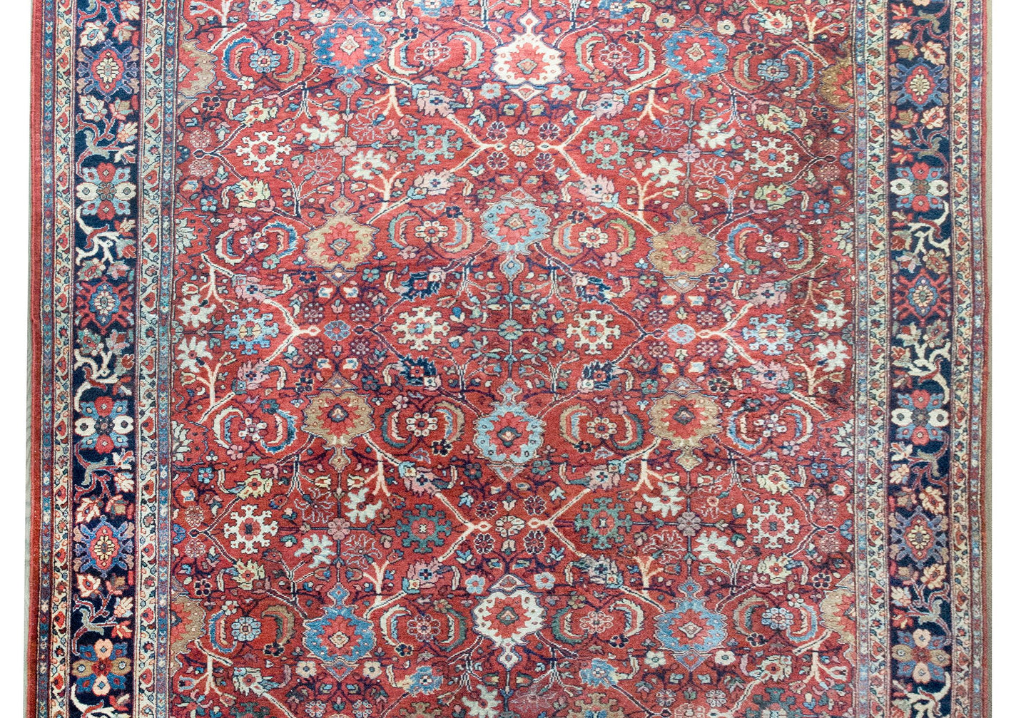 Early 20th Century Persian Sultanabad Rug For Sale