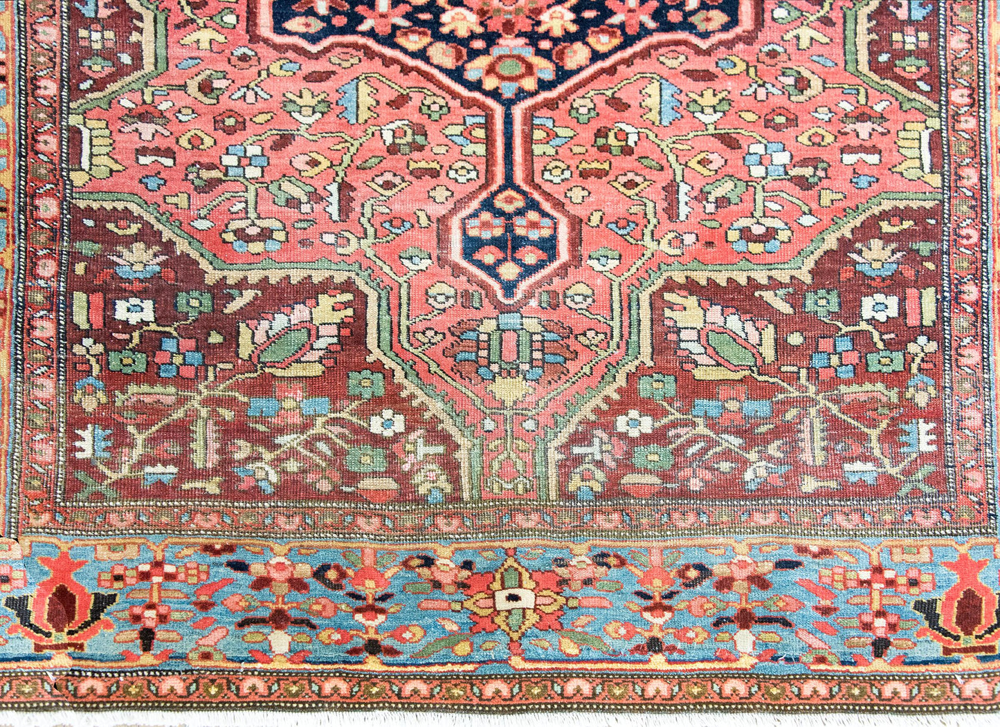 Early 20th Century Persian Sarouk Farahan Rug For Sale