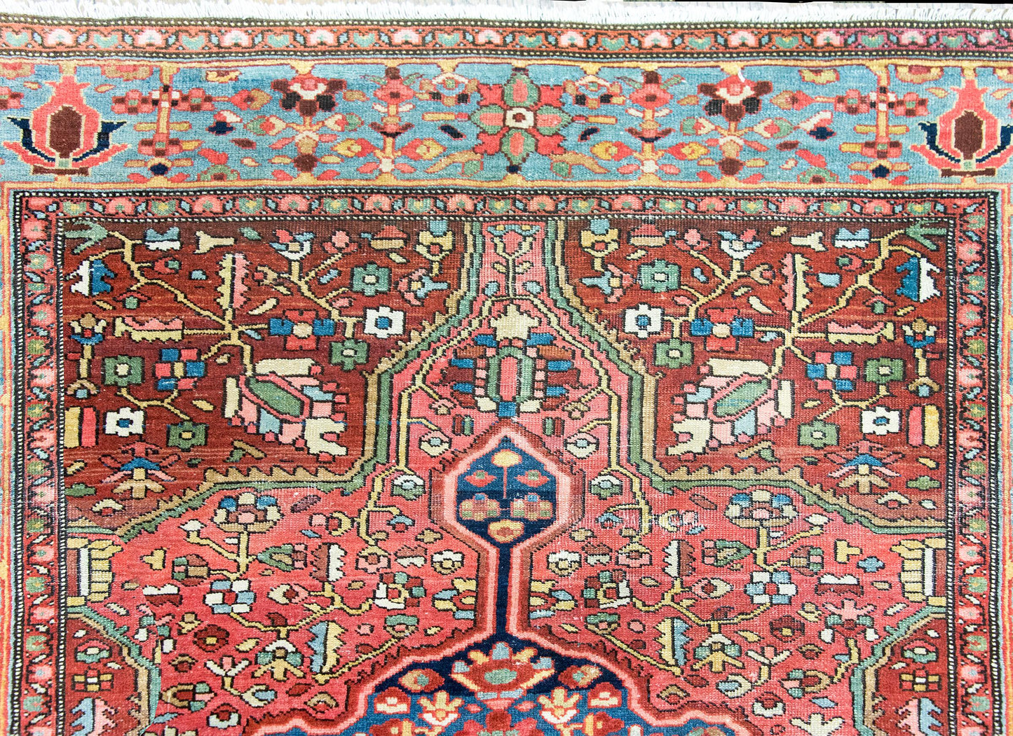 Early 20th Century Persian Sarouk Farahan Rug For Sale