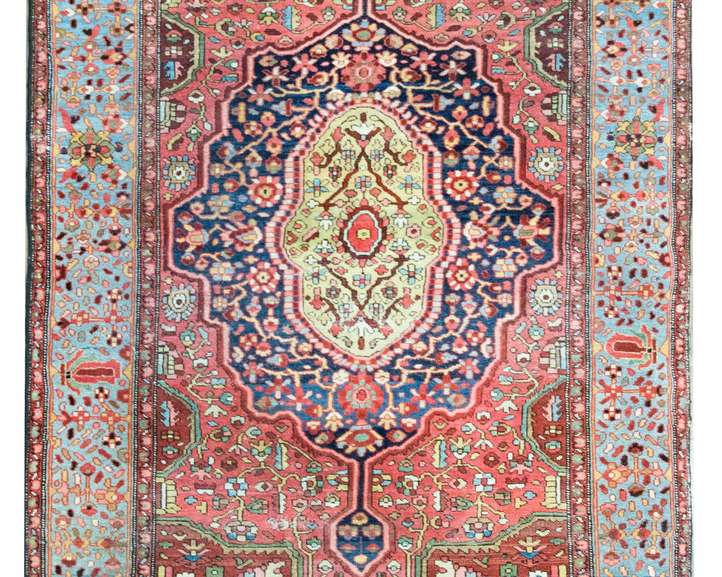 Early 20th Century Persian Sarouk Farahan Rug For Sale