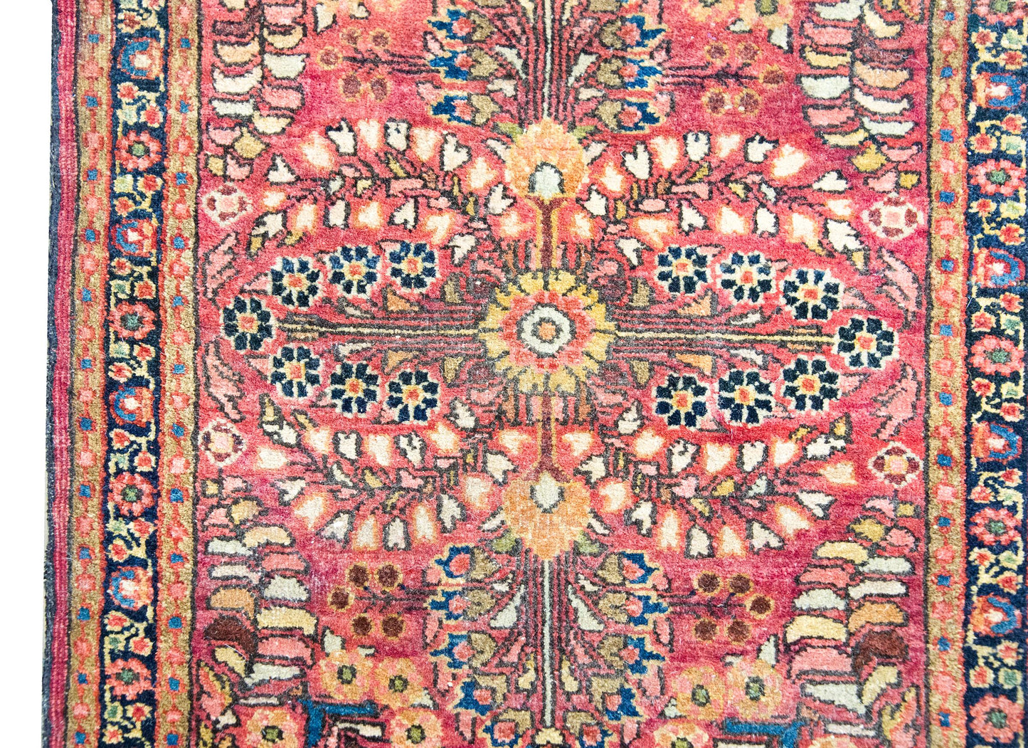 Early 20th Century Persian Sarouk Rug For Sale