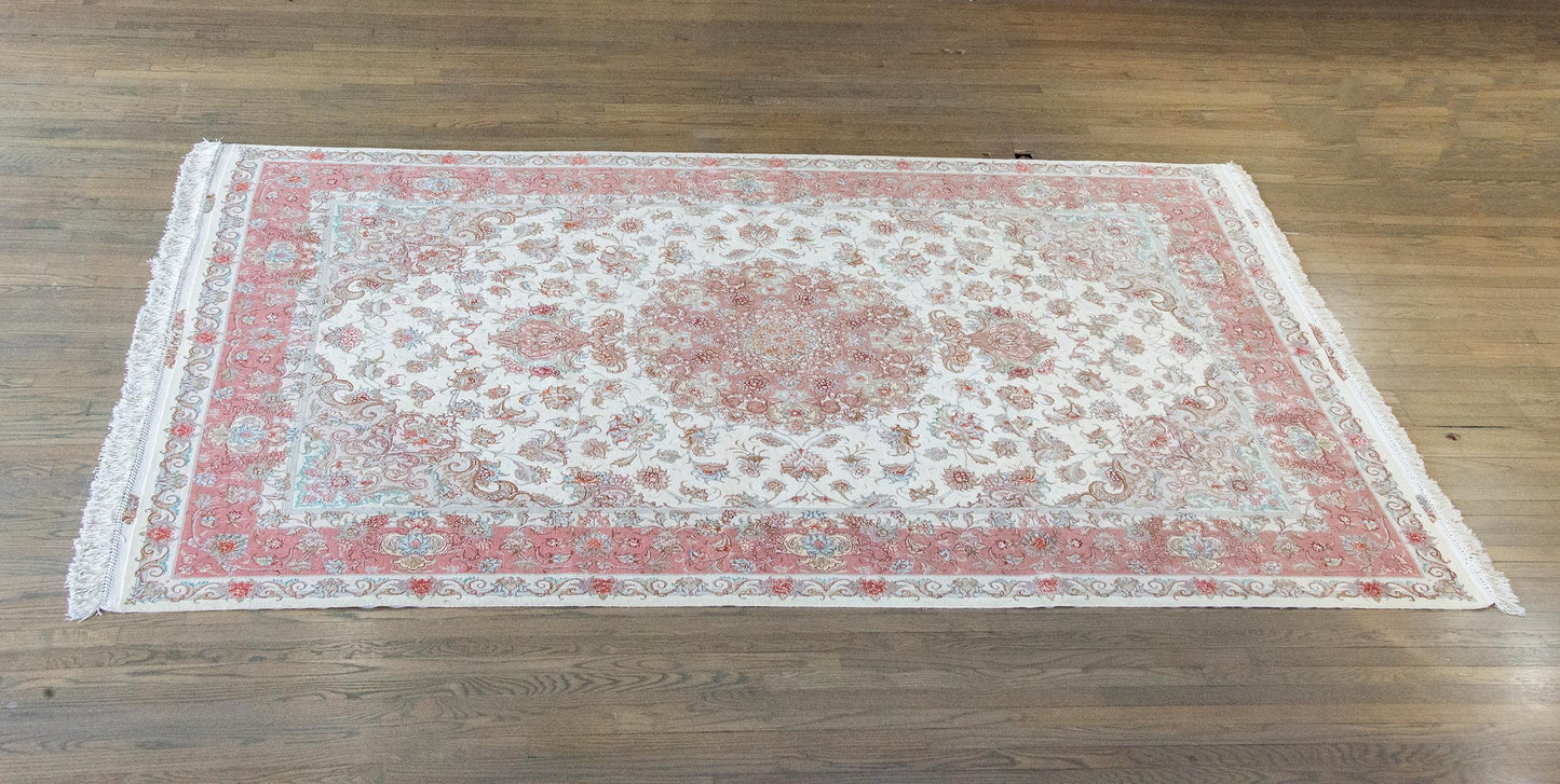 Vintage Tabriz Rug