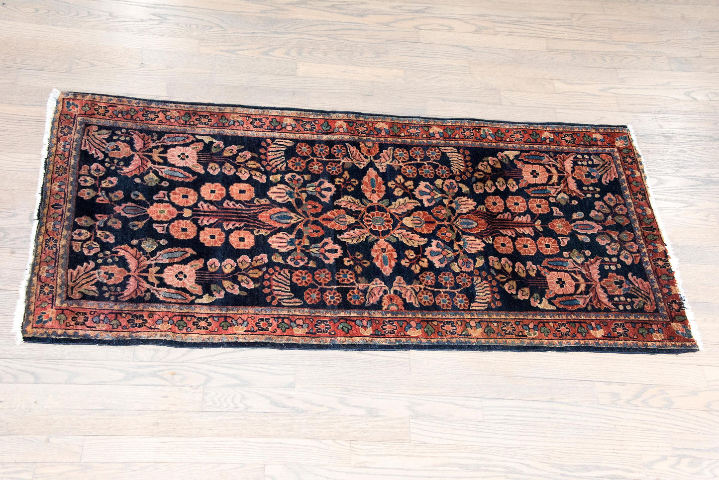 Early 20th Century Persian Sarouk Rug
