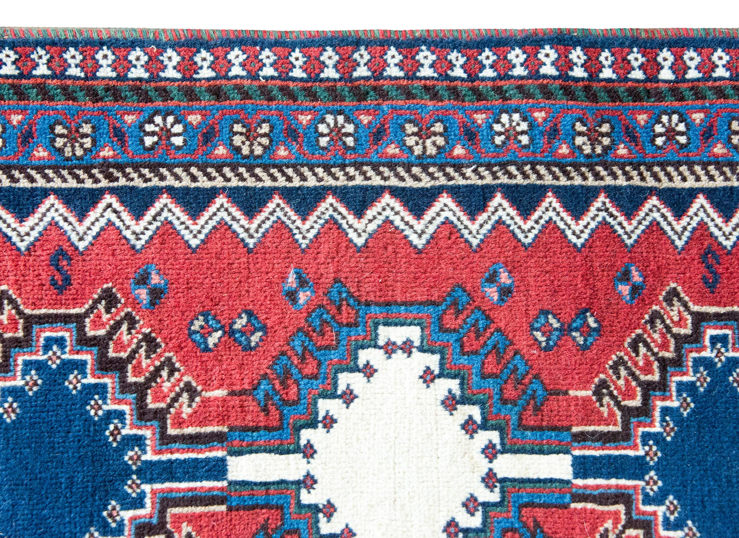 Mid-20th Century Persian Yallameh Rug For Sale