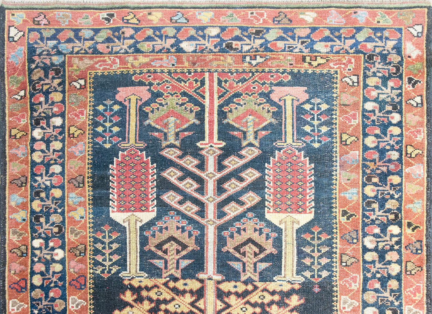 EArly 20th Century Persian Bakhtiari Rug For Sale