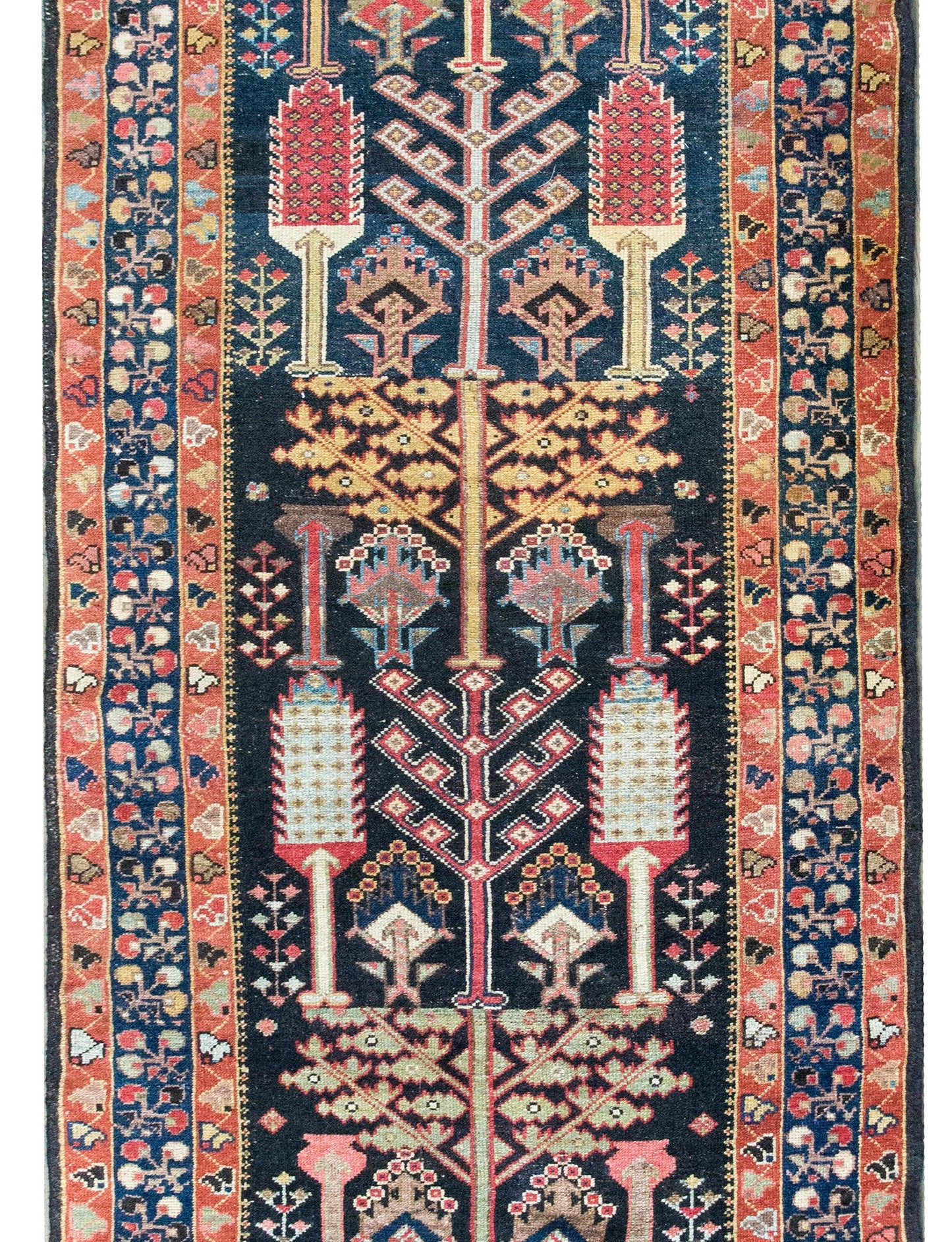 EArly 20th Century Persian Bakhtiari Rug For Sale