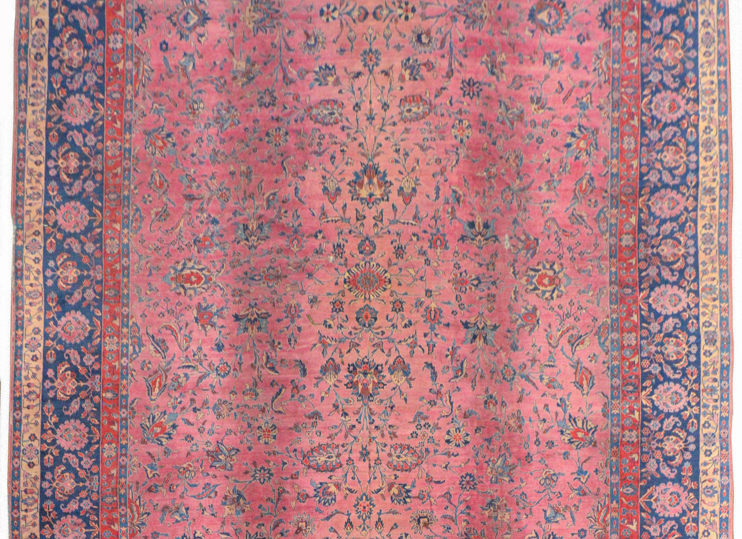 Gorgeous Early 20th Century Sarouk Rug For Sale