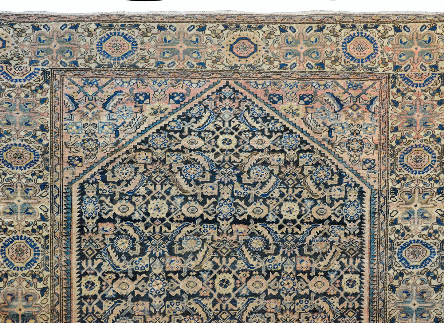 Early 20th Century Sarouk Farahan Rug For Sale