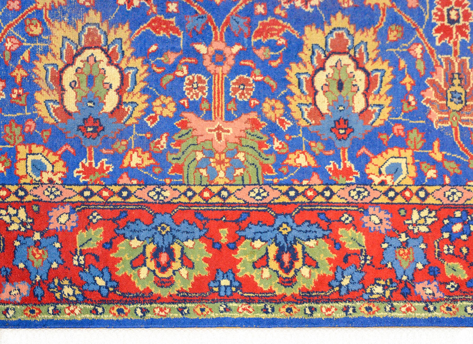 Bold Vintage Persian Mahal Rug For Sale