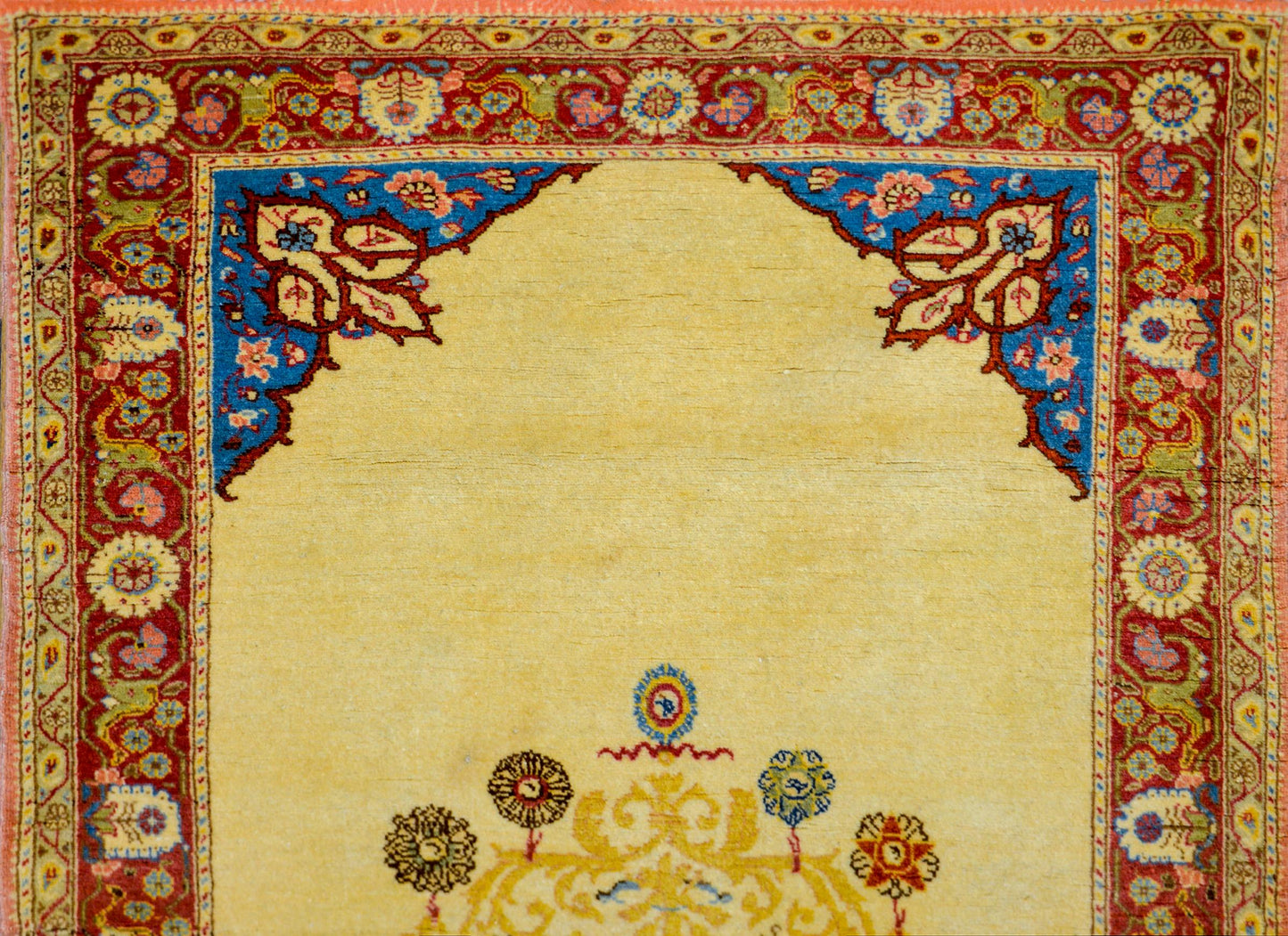 Rare 20th Century Turkish Hereke Rug with Ottoman Symbolism For Sale