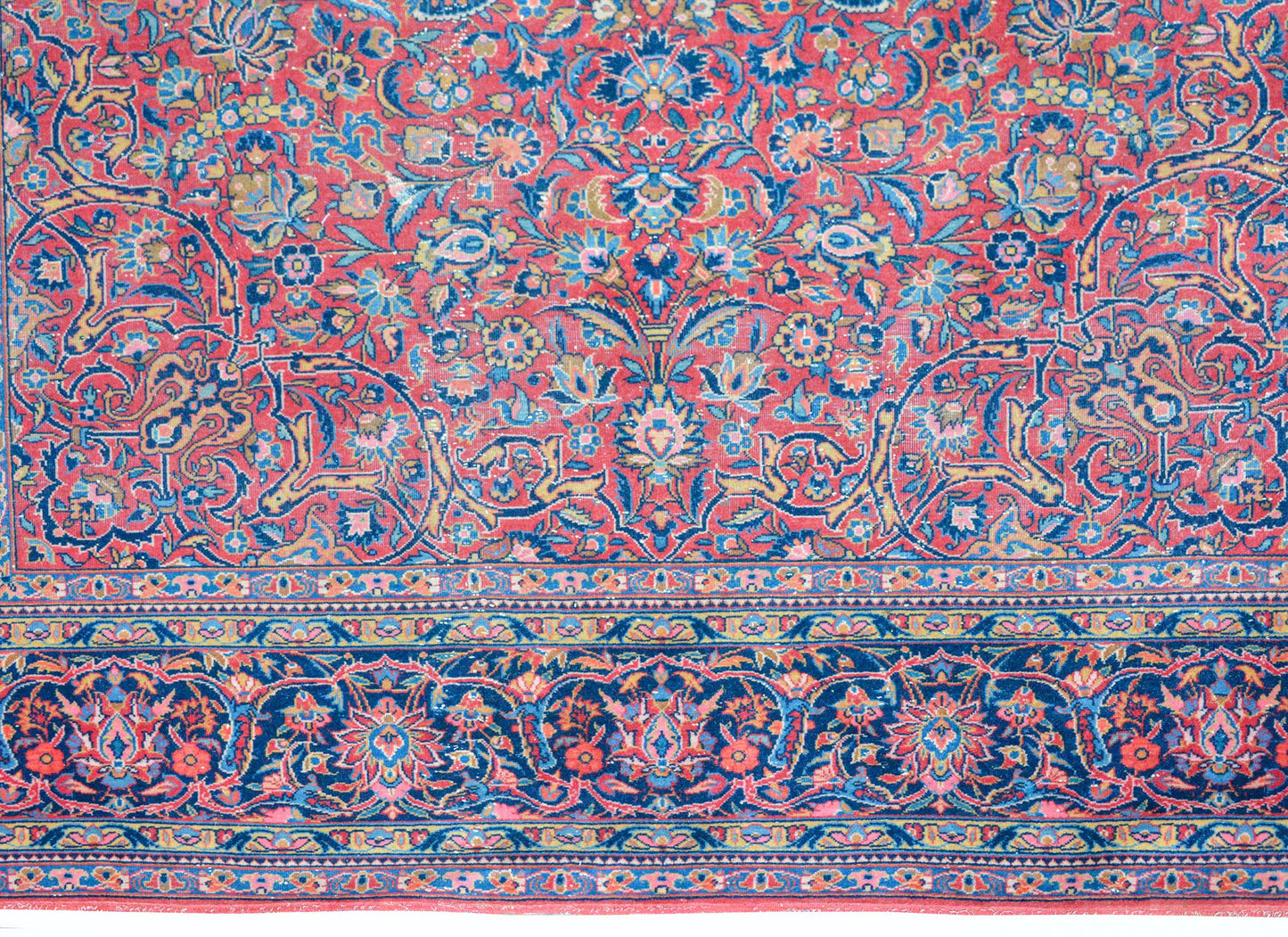 Early 20th Century Persian Kashan Rug For Sale