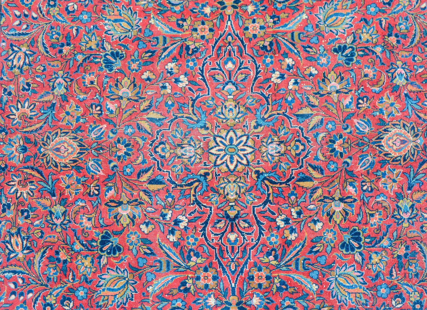 Early 20th Century Persian Kashan Rug For Sale