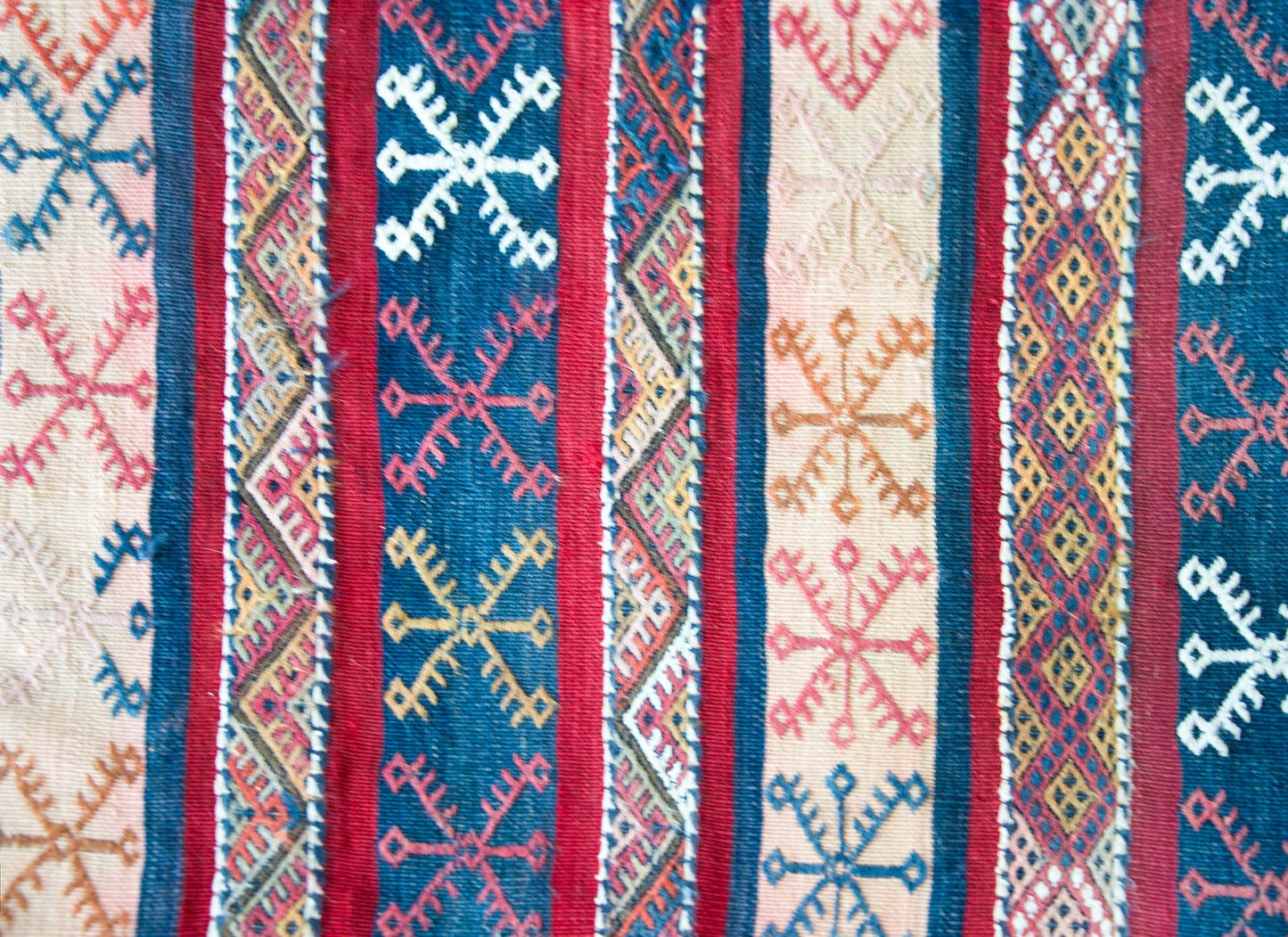 Vintage Moroccan Kilim Rug For Sale