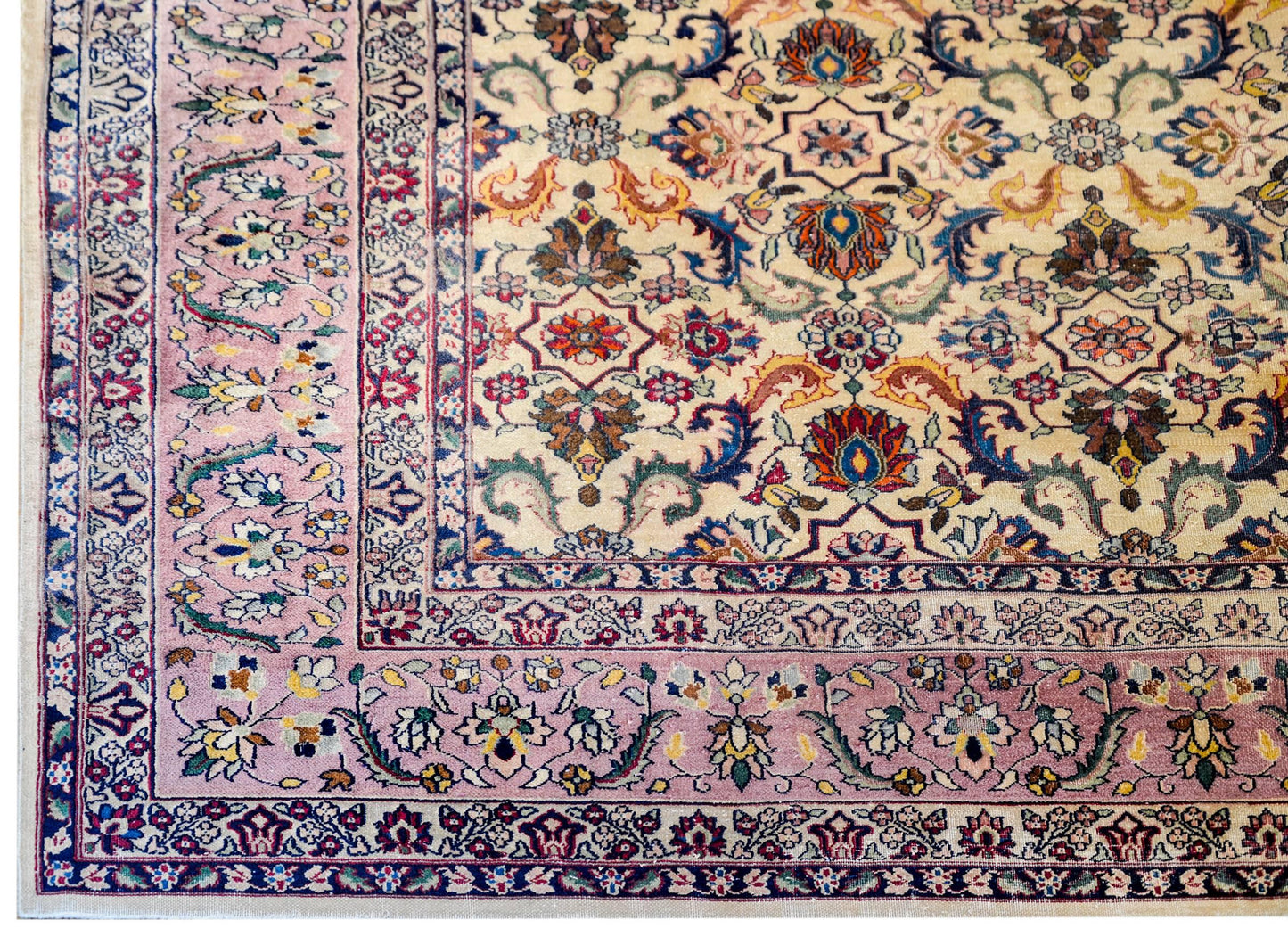 Wonderful Early 20th Century Agra Rug For Sale