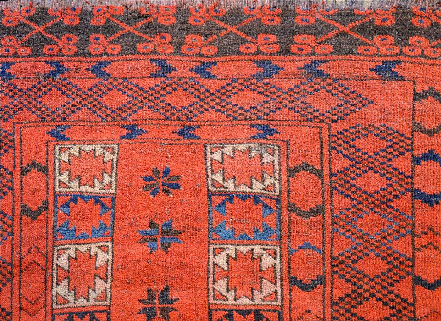 Gorgeous Early 20th Century Ersari Rug For Sale