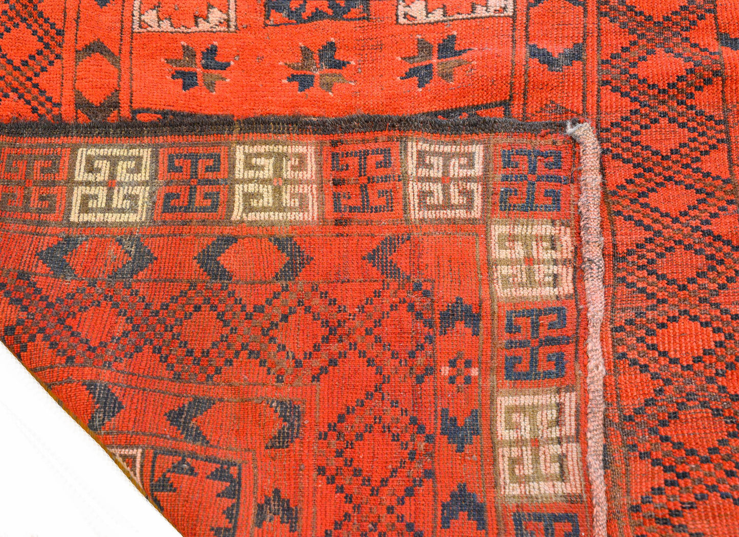 Gorgeous Early 20th Century Ersari Rug For Sale