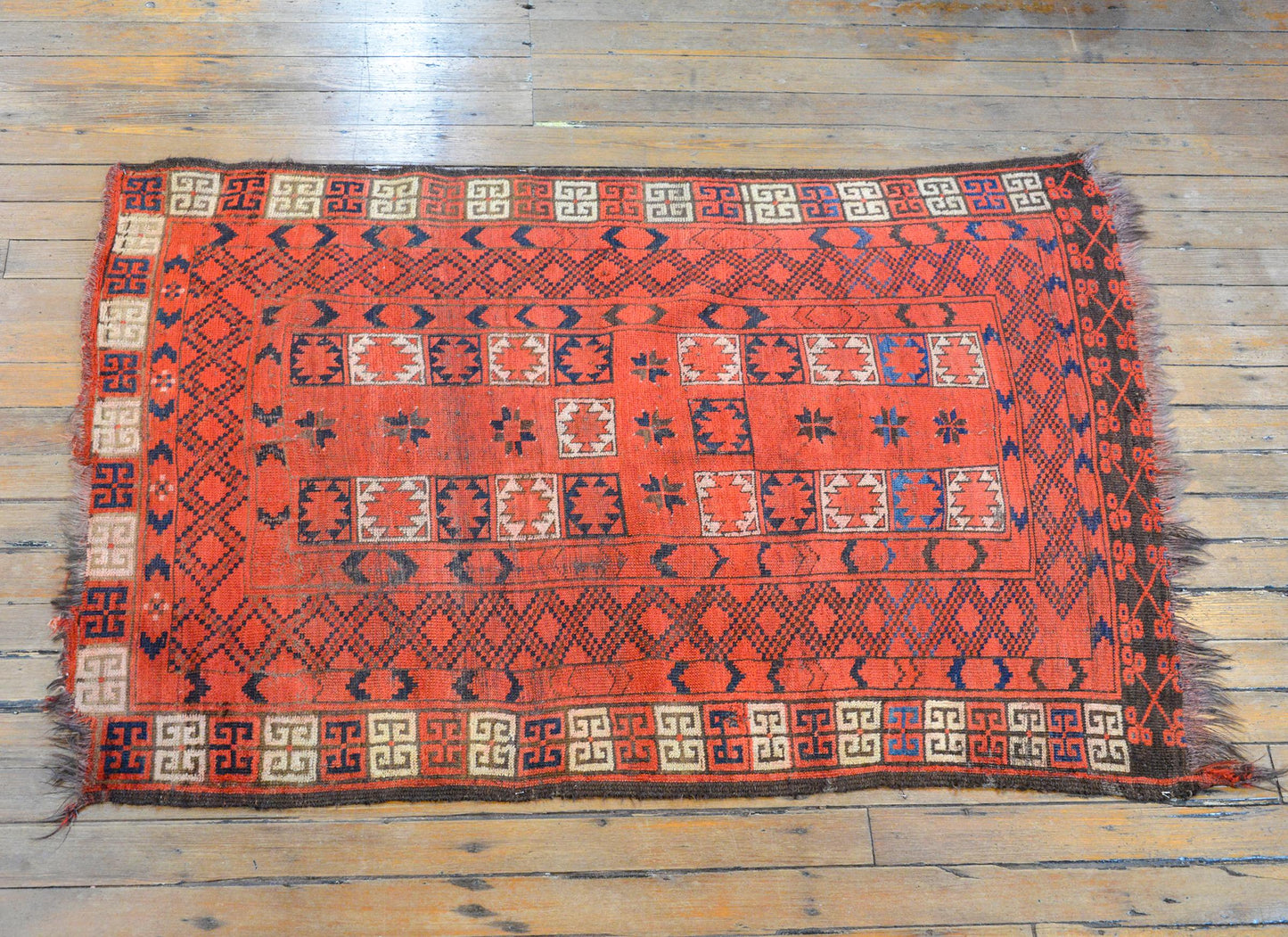 Gorgeous Early 20th Century Ersari Rug For Sale