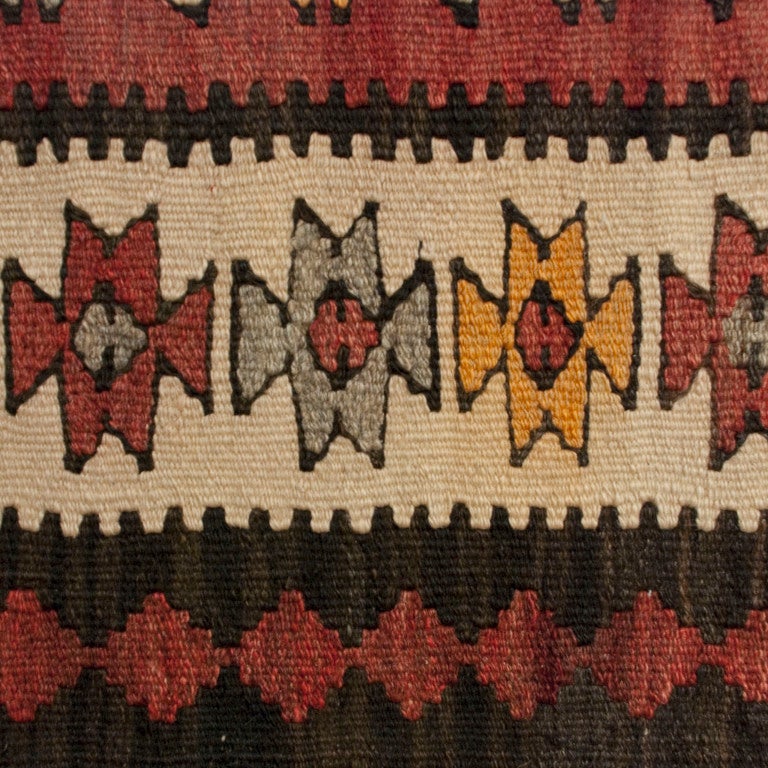 Early 20th Century Zarand Kilim Carpet Runner For Sale