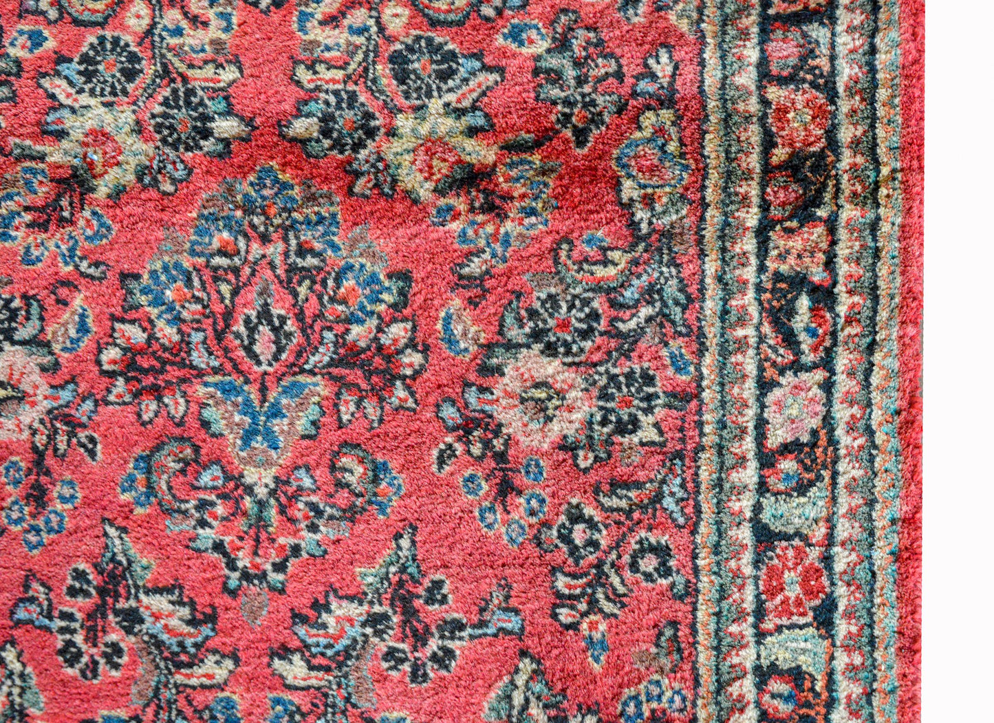 Early 20th Century Persian Sarouk Runner For Sale