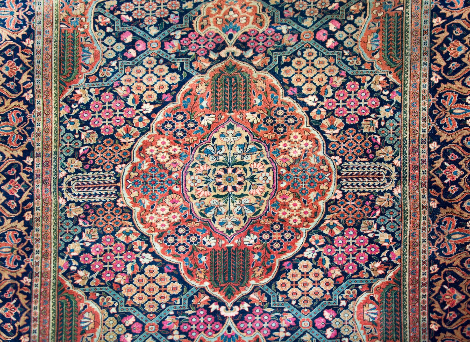 Early 20th Century Dabir Kashan Rug For Sale