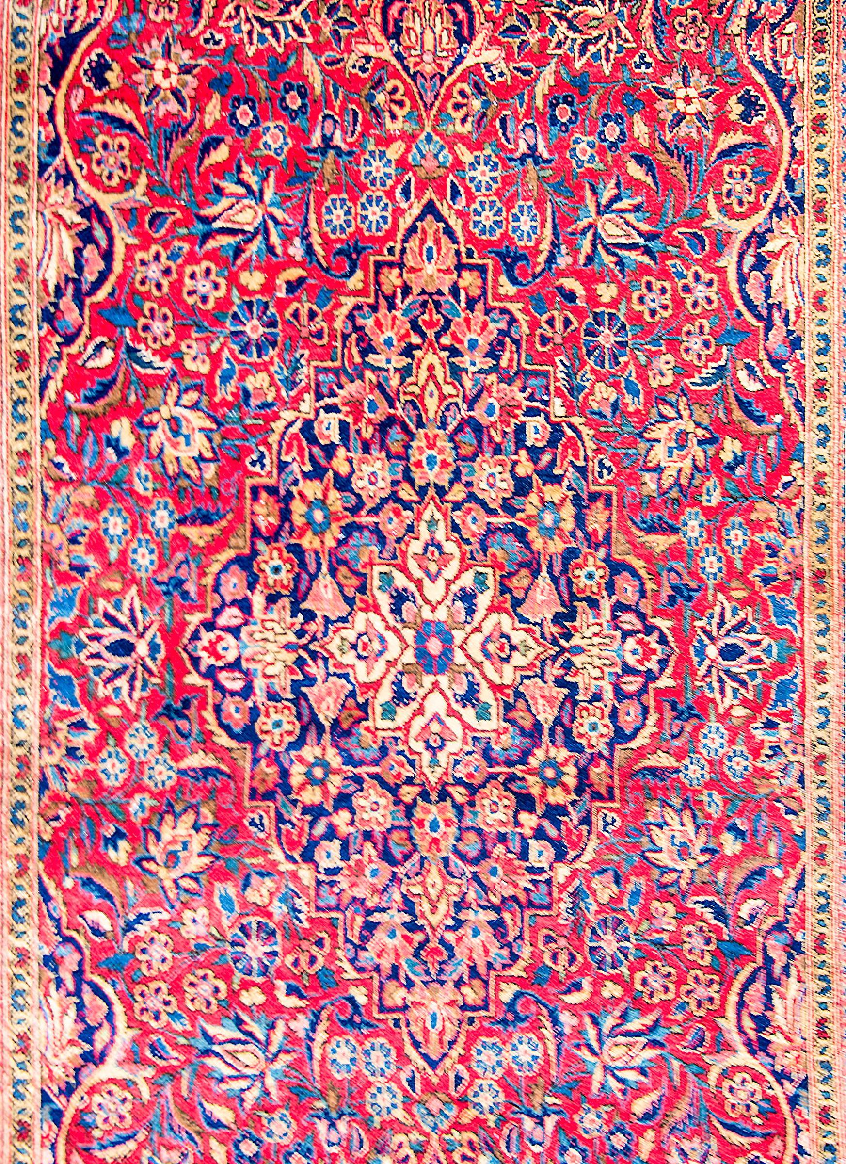 Early 20th Century Kashan Rug For Sale