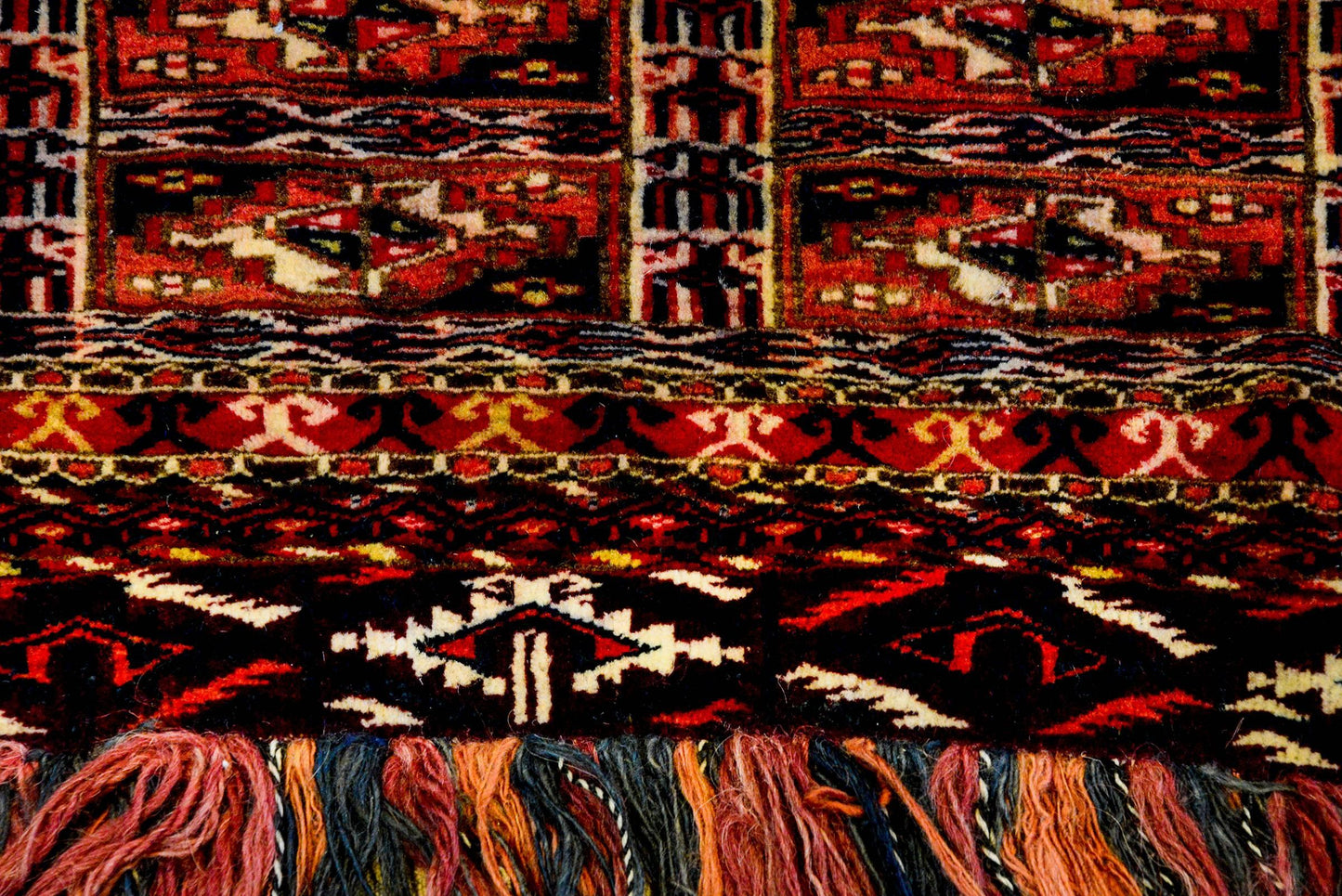 Early 20th Century Turkmen Facerug For Sale