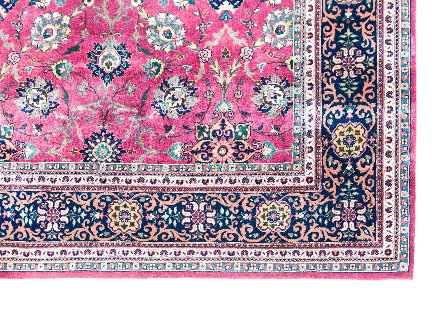 Late 20th Century Pakistani Tabriz Rug For Sale