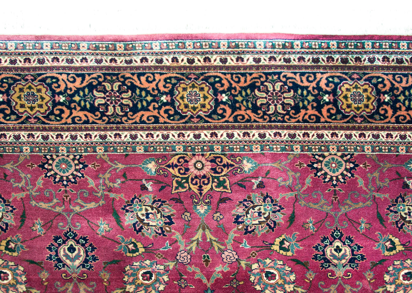 Late 20th Century Pakistani Tabriz Rug For Sale