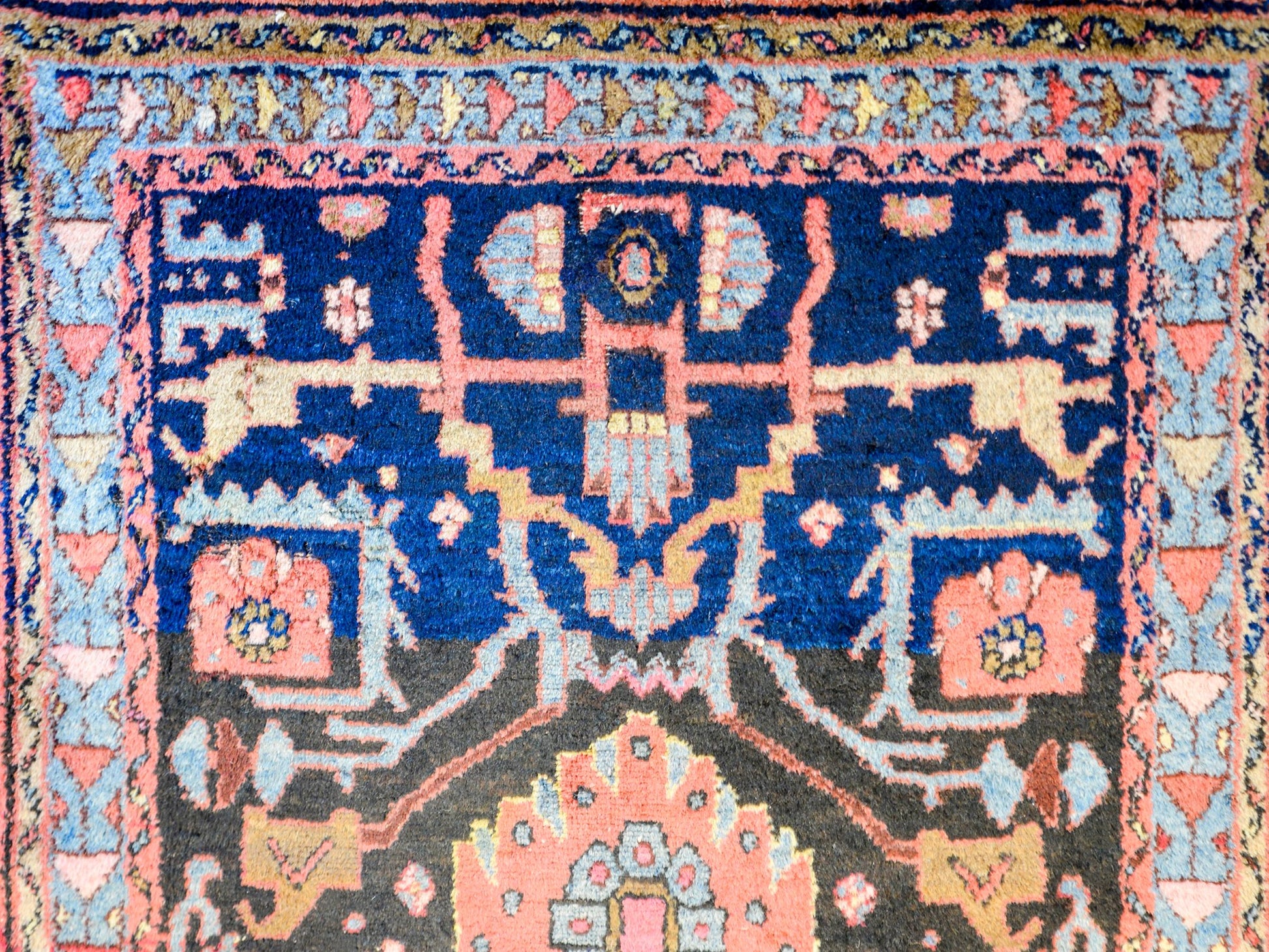 Early 20th Century Hamadan Rug For Sale