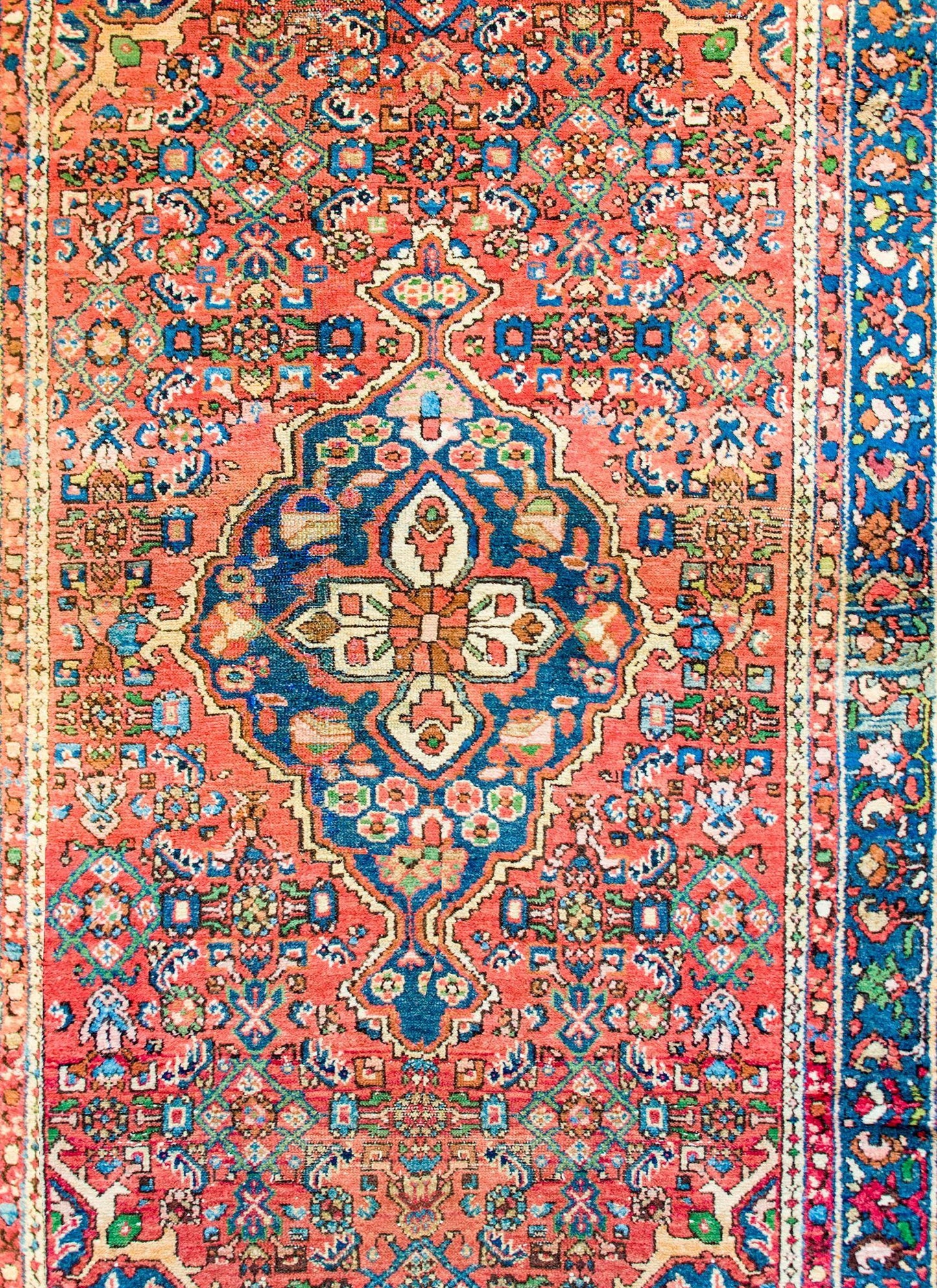 Beautiful Early 20th Century Malayer Rug For Sale