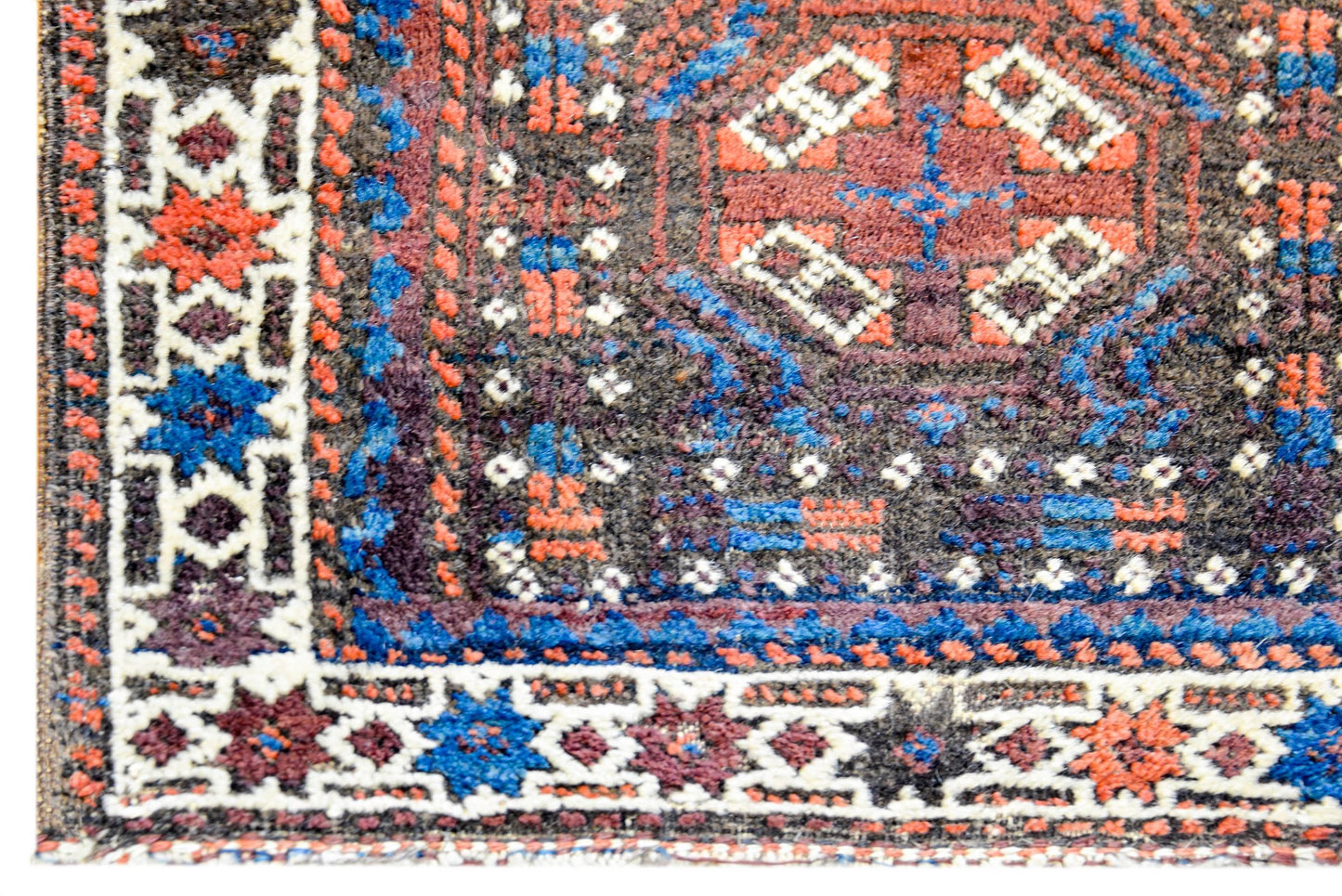 Beautiful Early 20th Century Turkman Rug For Sale