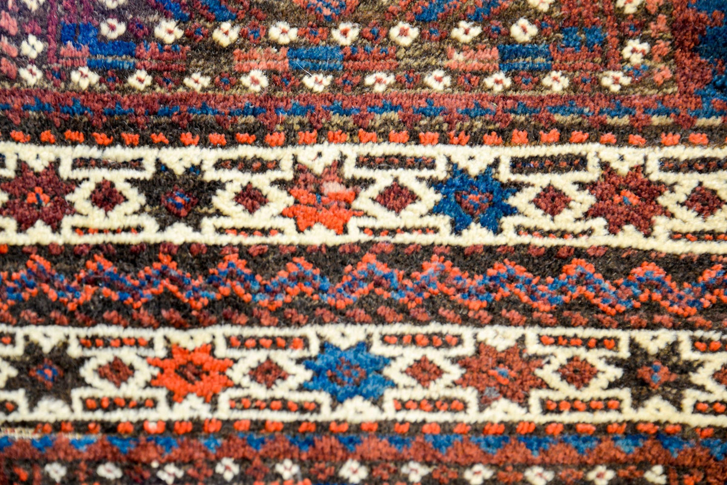 Beautiful Early 20th Century Turkman Rug For Sale