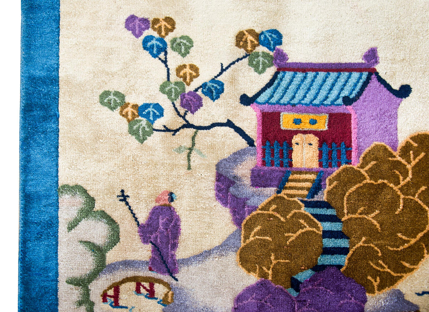 Early 20th Century Chinese Pictorial Art Deco Rug For Sale