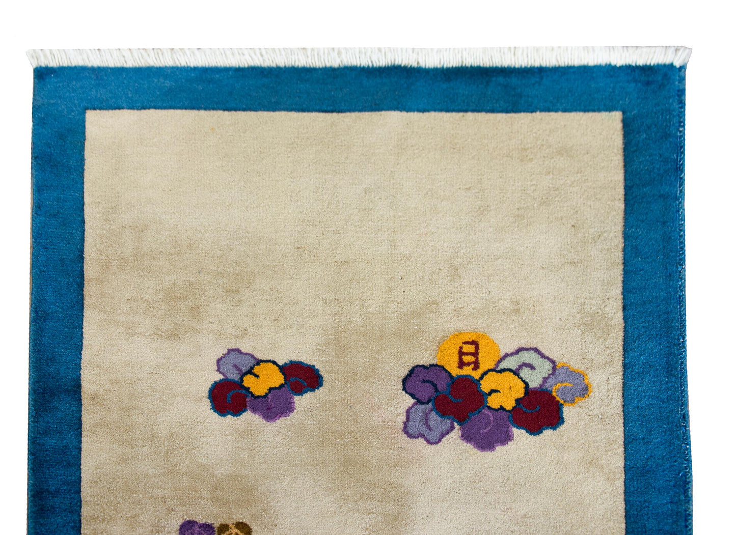 Early 20th Century Chinese Pictorial Art Deco Rug For Sale