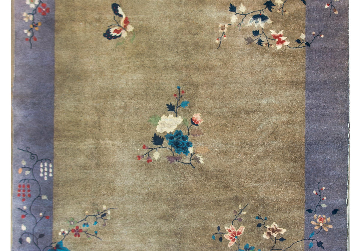 Early 20th Century Chinese Art Deco Rug For Sale