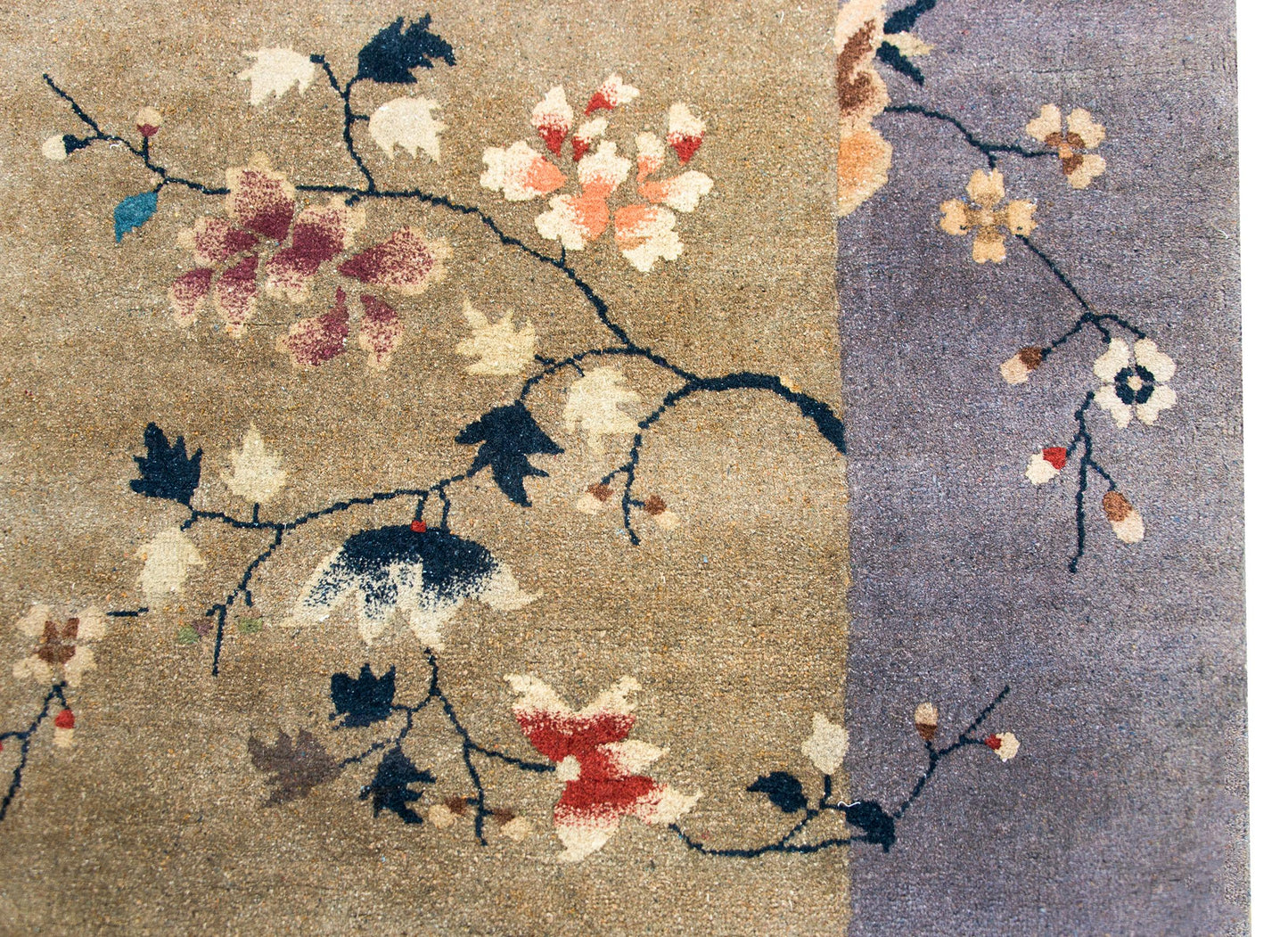 Early 20th Century Chinese Art Deco Rug For Sale