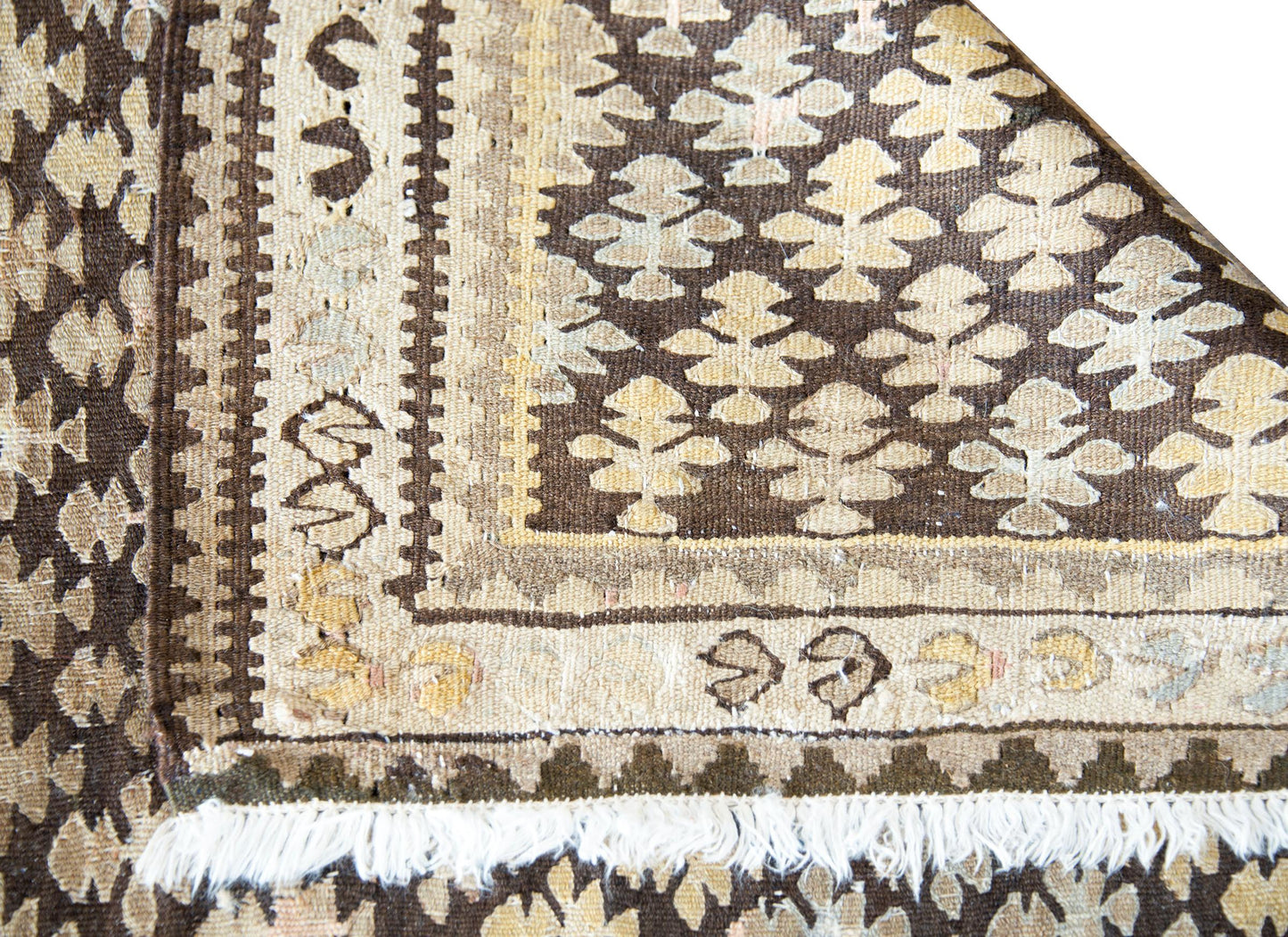 Early 20th Century Persian Qazvin Kilim Rug For Sale