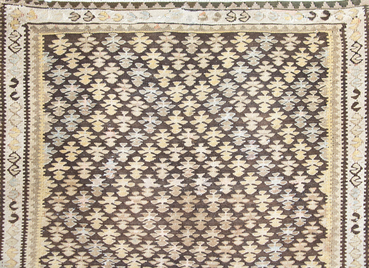 Early 20th Century Persian Qazvin Kilim Rug For Sale