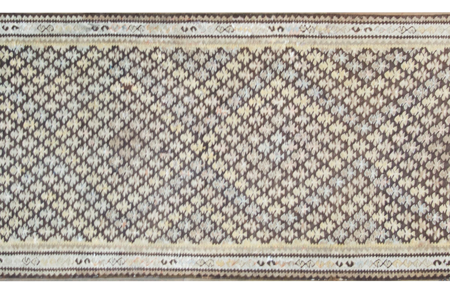 Early 20th Century Persian Qazvin Kilim Rug For Sale