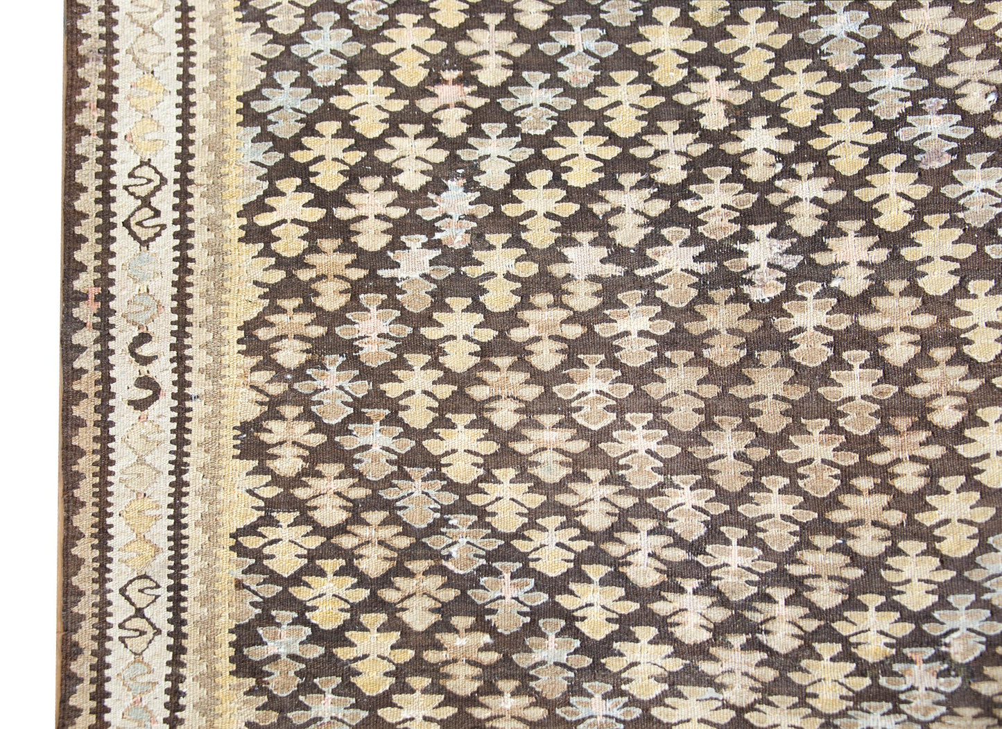 Early 20th Century Persian Qazvin Kilim Rug For Sale