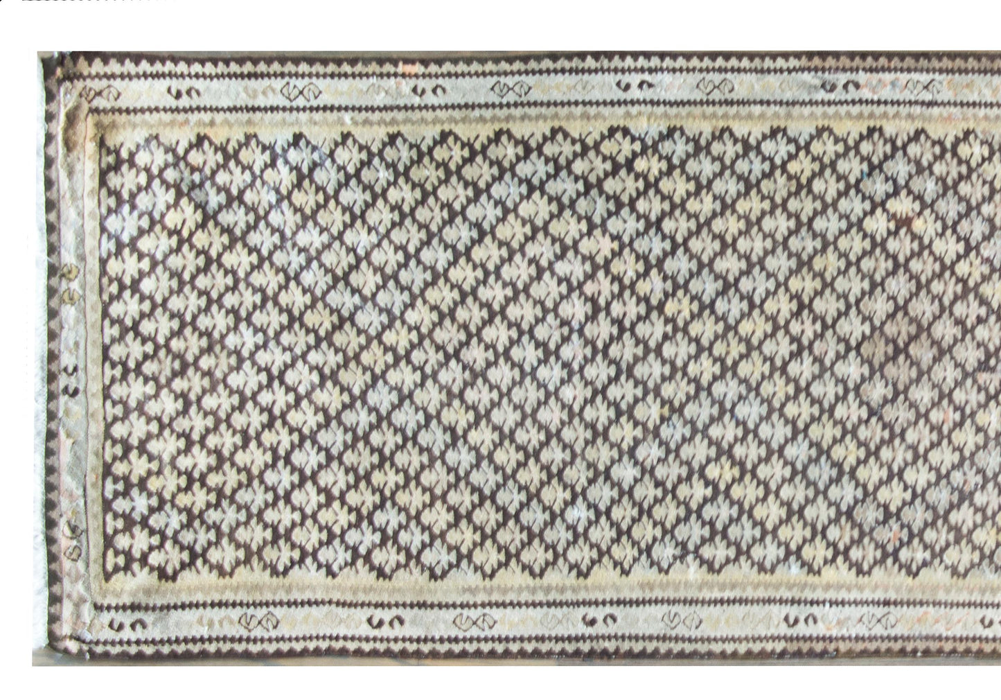 Early 20th Century Persian Qazvin Kilim Rug For Sale