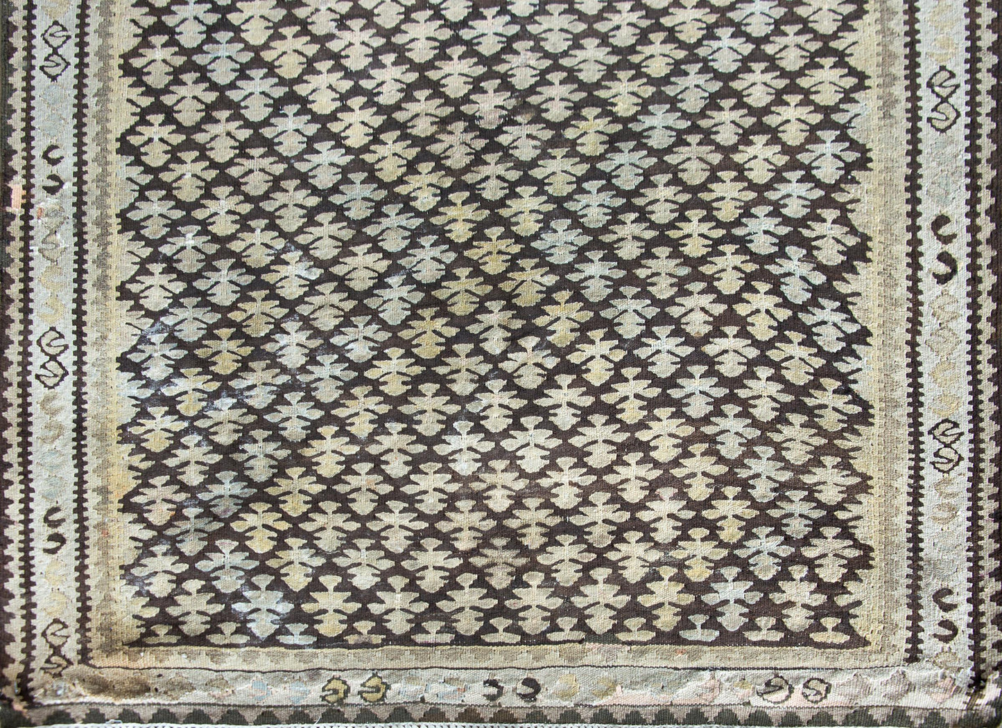 Early 20th Century Persian Qazvin Kilim Rug For Sale